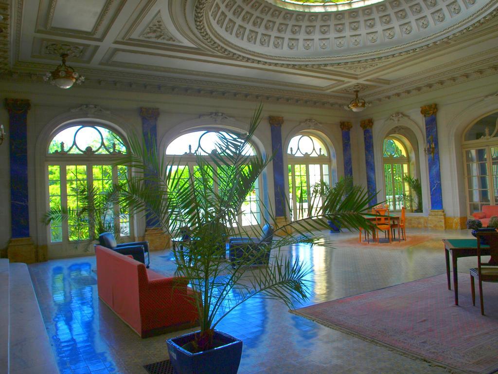 Aux Meubles Du Manoir Aparthotel Aix-les-Bains Exterior photo